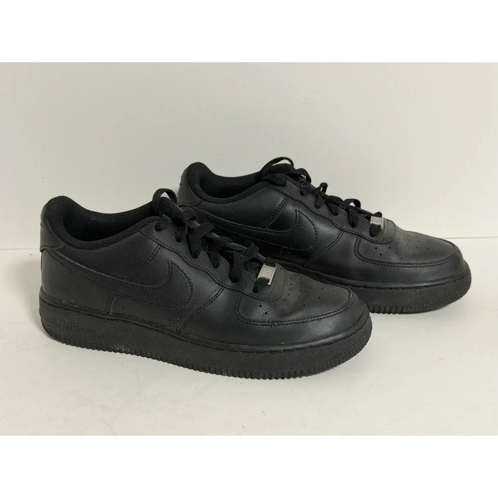 Nike Air Force 1 Low sneakers, Triple Black Colorway, US 6 Y